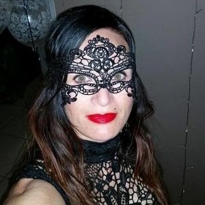 Meet your Posher, Awhina